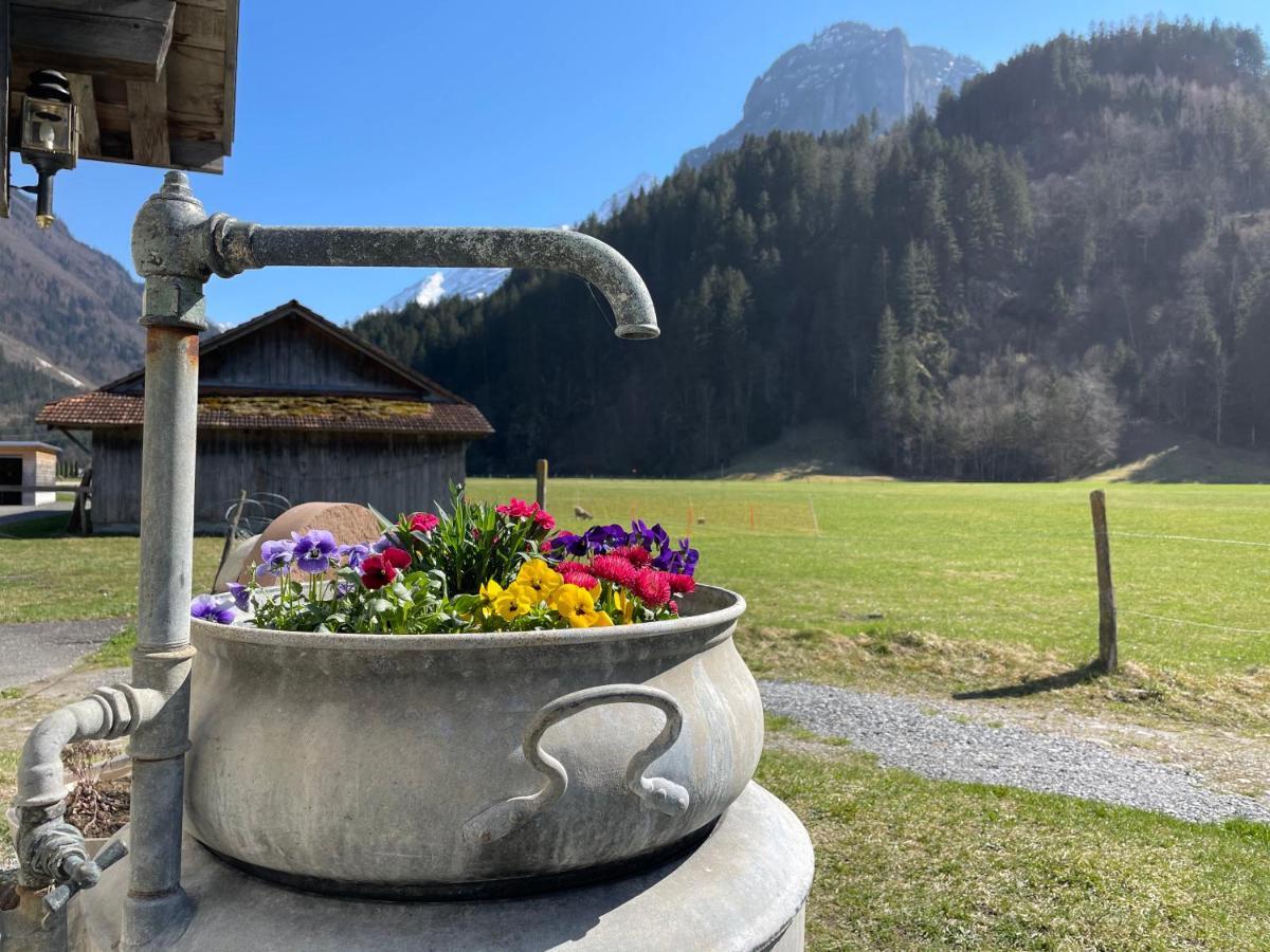 Schlafen Im Fass - Schlaffass - Abenteuer - Romantik - Haslifass Villa Innertkirchen Exterior foto